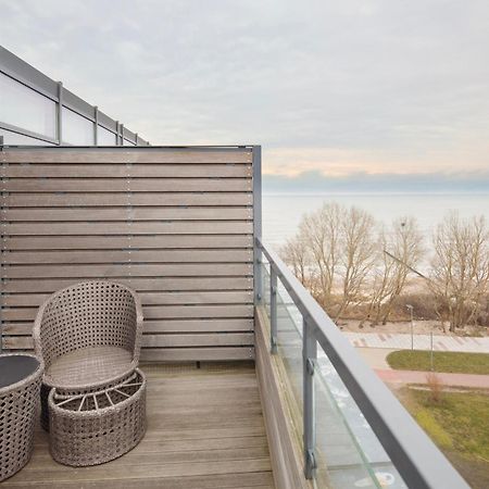 Marine Hotel By Zdrojowa Kołobrzeg Extérieur photo A balcony